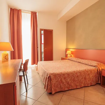 Hotel Poseidonia Mare Paestum Exterior photo