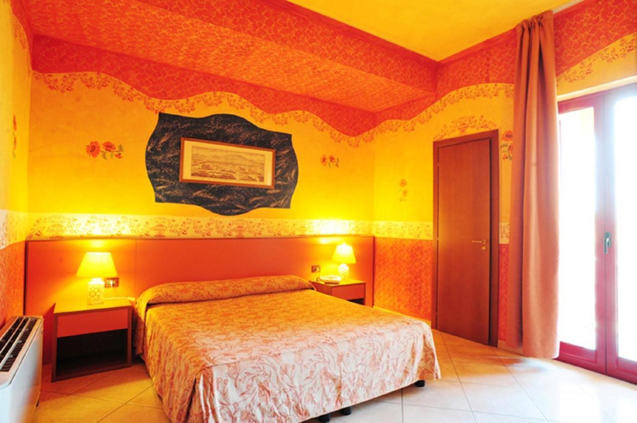 Poseidonia Mare 3*